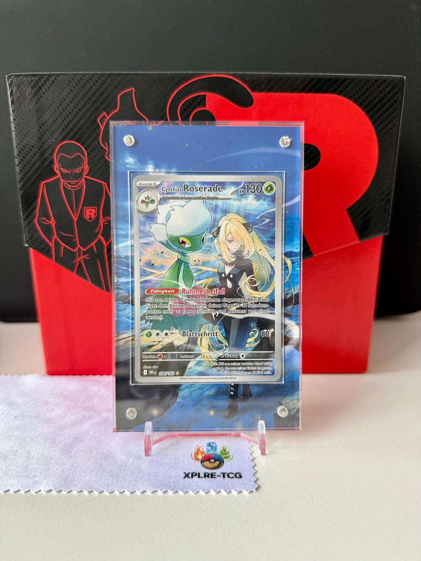 MOneC Case - Magnetische Acrylcase mit exklusiven Artworkerweiterungen (Ewige Rivalen)